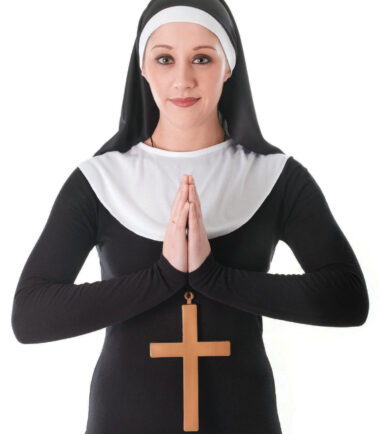 Nun Kit Adult